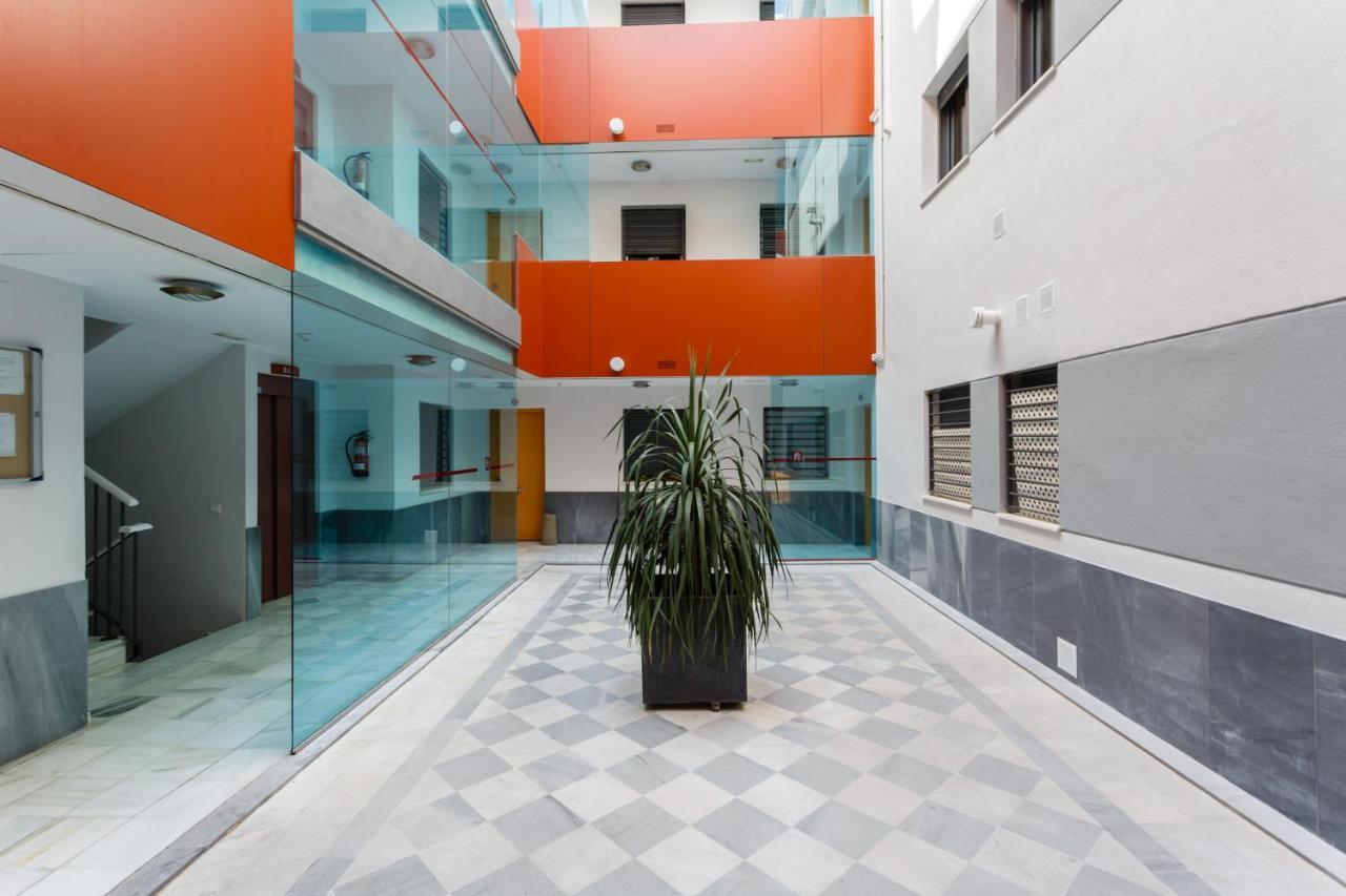 Puerta San Felix Free Parking By Cadiz4Rentals المظهر الخارجي الصورة