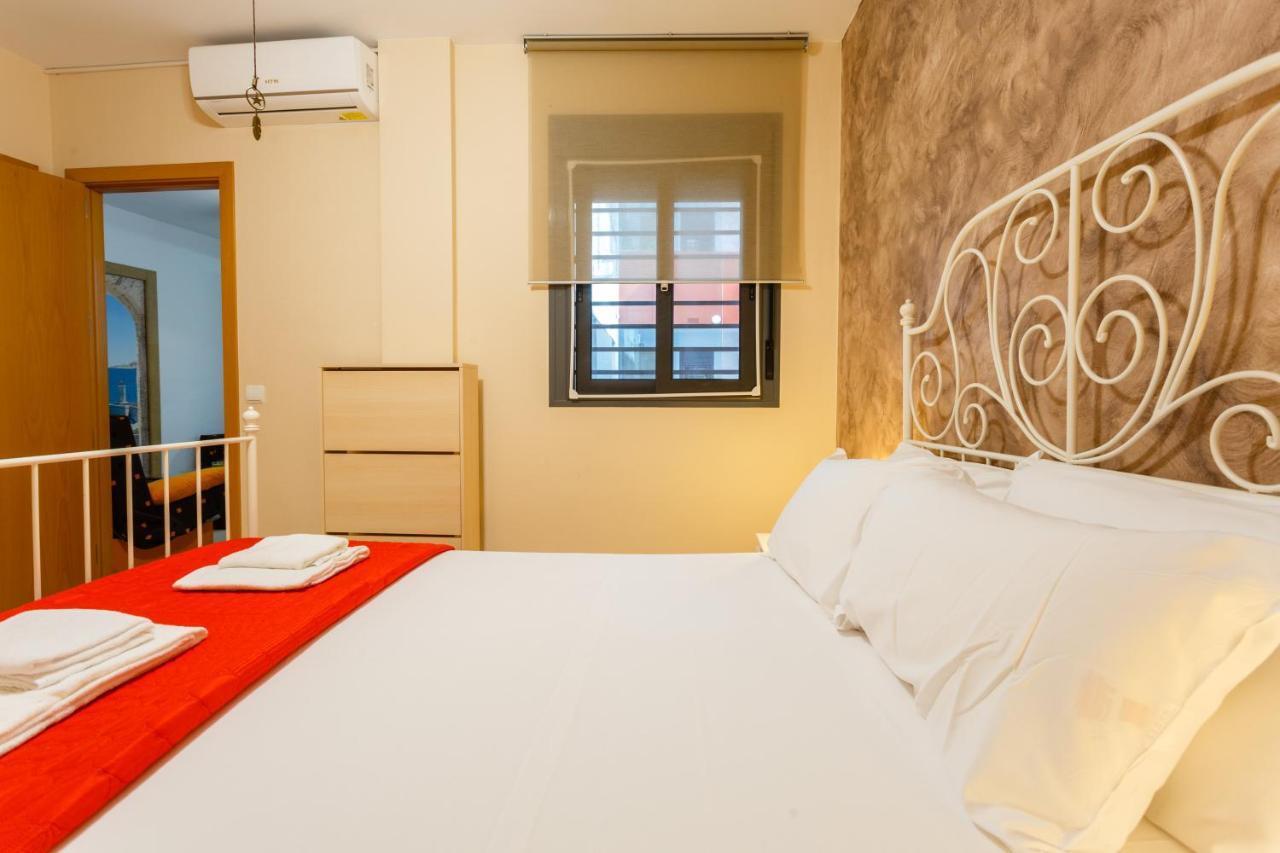 Puerta San Felix Free Parking By Cadiz4Rentals المظهر الخارجي الصورة